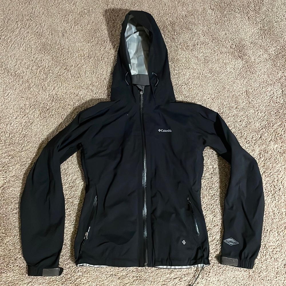 Columbia rain jacket